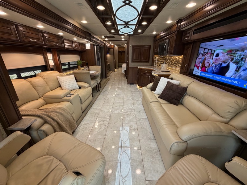 Entegra Coach Anthem  2018