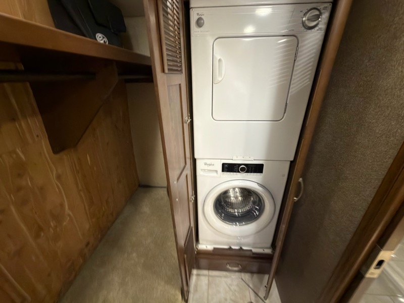 Entegra Coach Anthem  2018