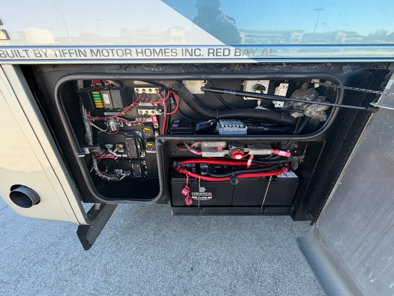 Tiffin Motorhomes Allegro Bus  2018