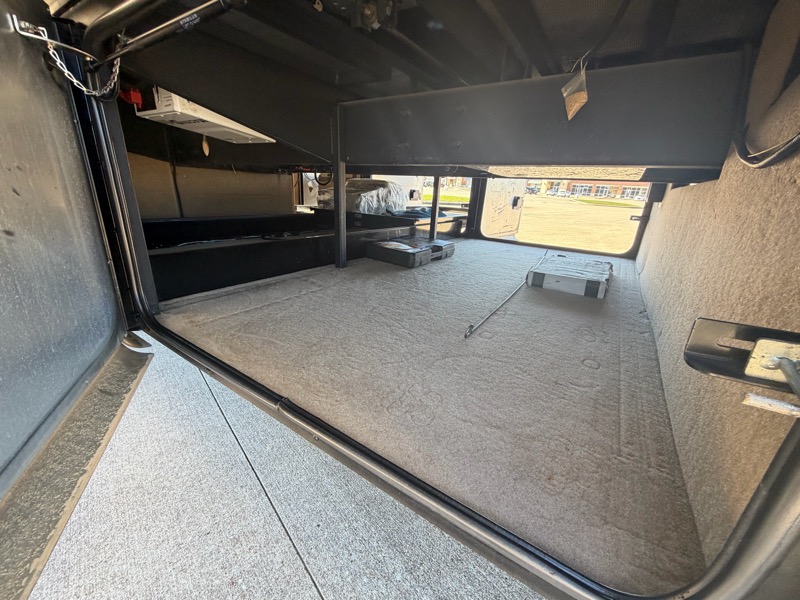 Tiffin Motorhomes Allegro Bus  2018