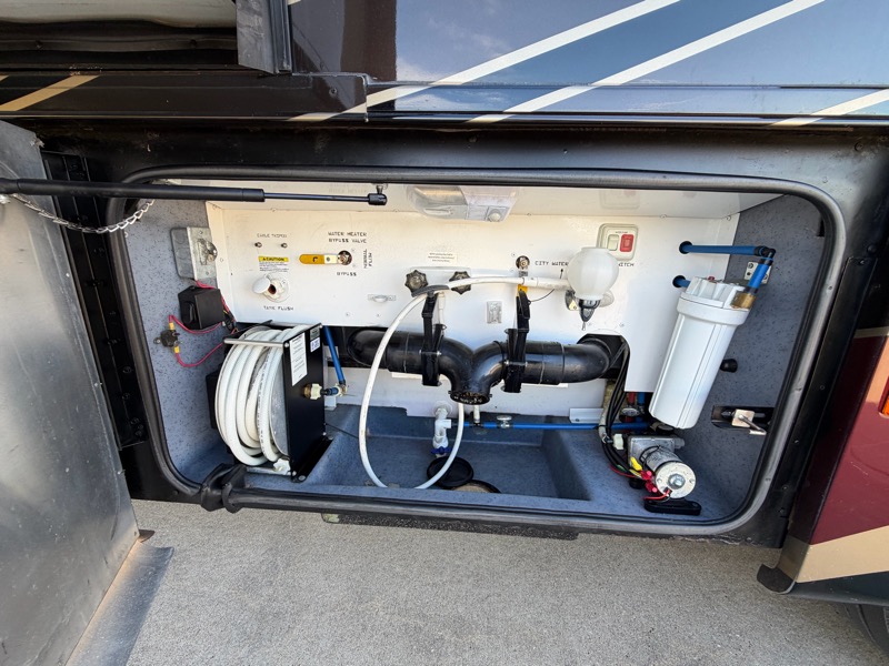 Tiffin Motorhomes Phaeton  2015