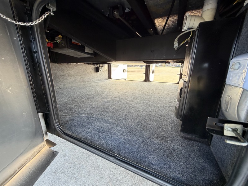 Tiffin Motorhomes Phaeton  2015