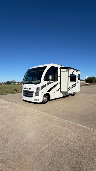 Thor Motor Coach Vegas  2022