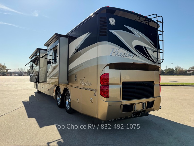 Tiffin Motorhomes Phaeton  2013