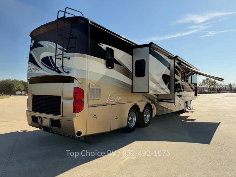 Tiffin Motorhomes Phaeton  2013