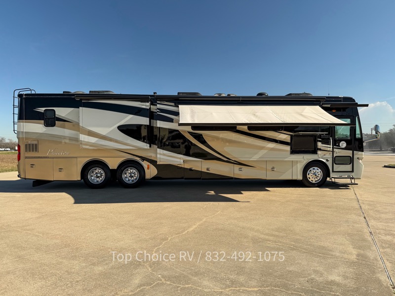 Tiffin Motorhomes Phaeton  2013