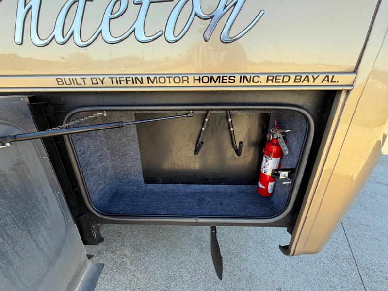 Tiffin Motorhomes Phaeton  2013