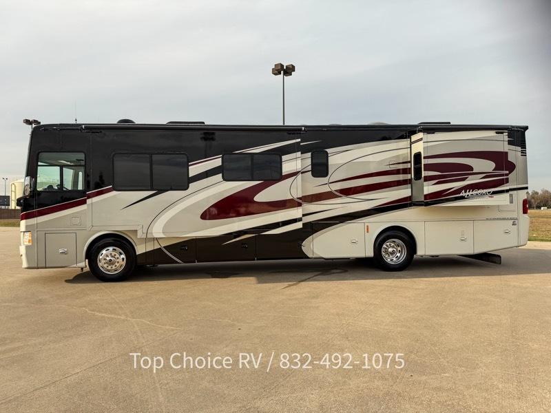 Tiffin Motorhomes Allegro  2016
