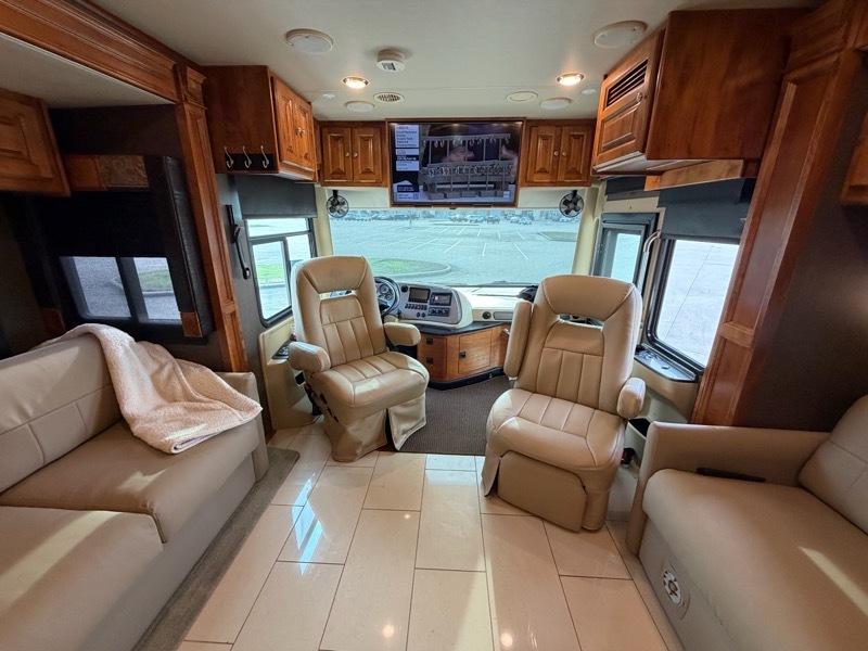 Tiffin Motorhomes Allegro  2016