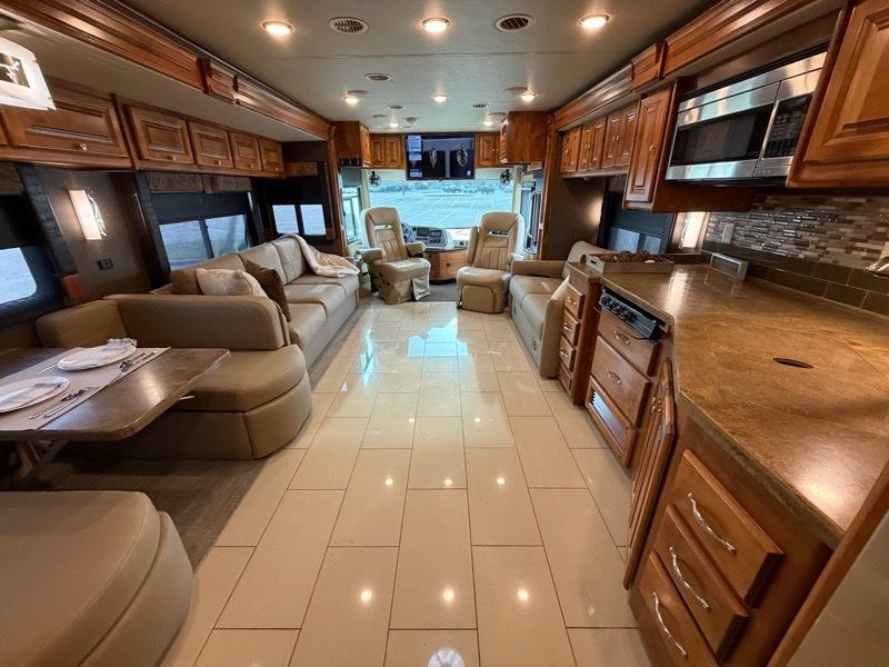 Tiffin Motorhomes Allegro  2016