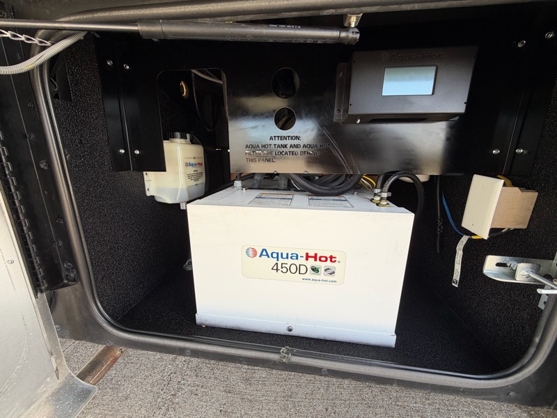 Tiffin Motorhomes Phaeton  2020