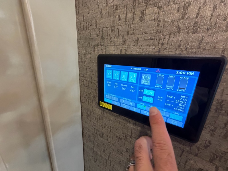 Tiffin Motorhomes Phaeton  2020