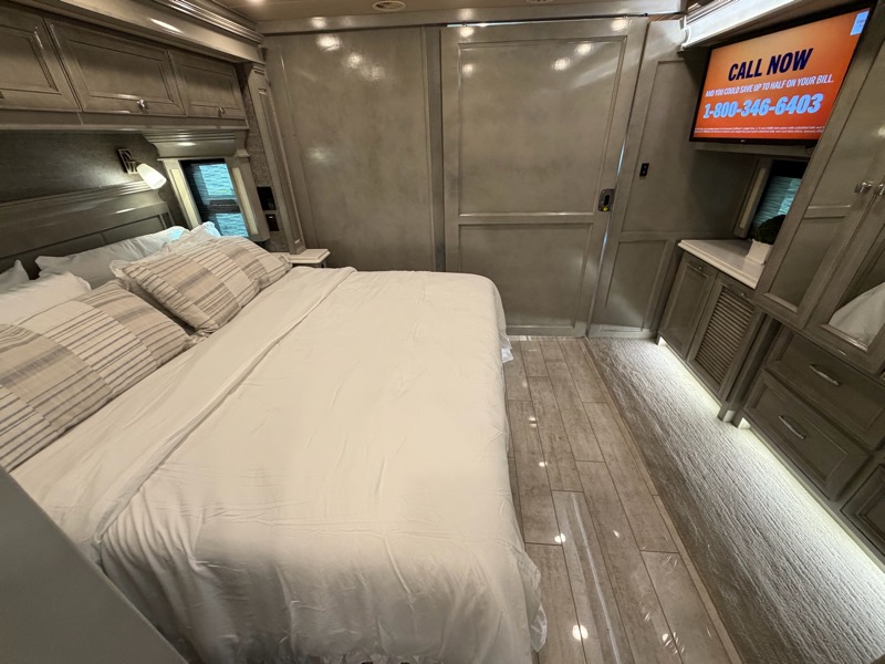 Tiffin Motorhomes Phaeton  2020