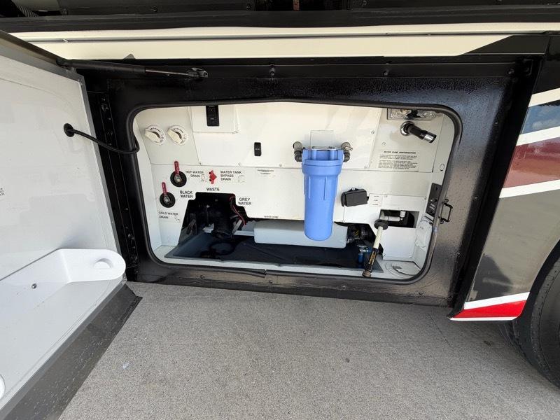 Fleetwood American Revolution  2017