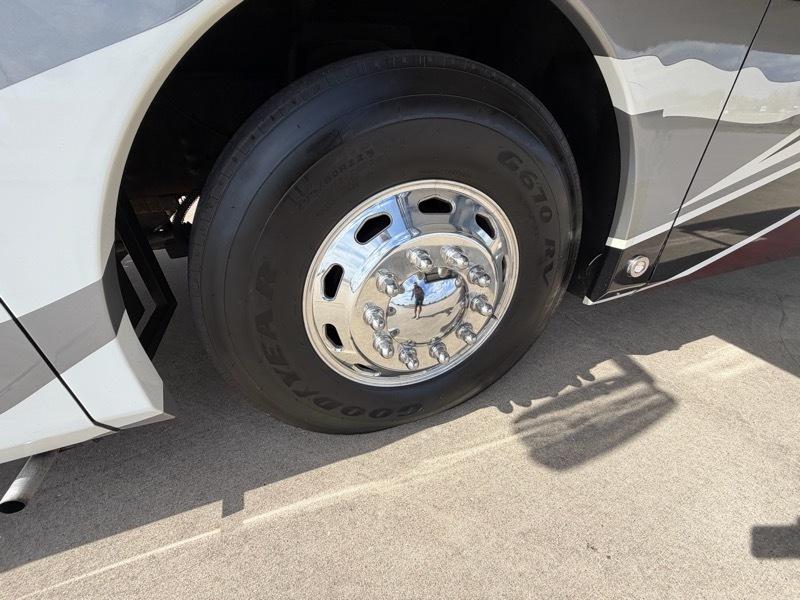 Fleetwood American Revolution  2017