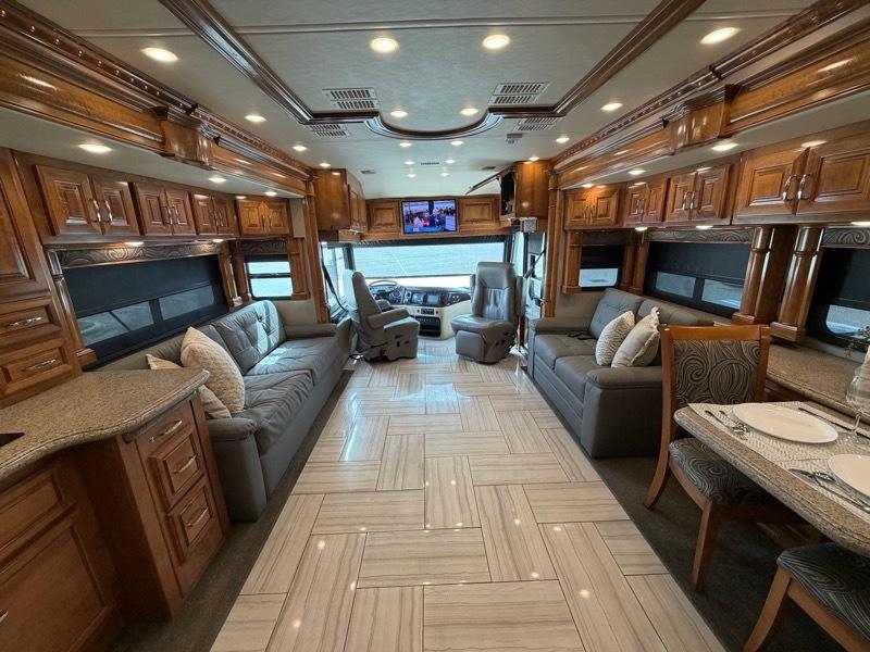 Fleetwood American Revolution  2017