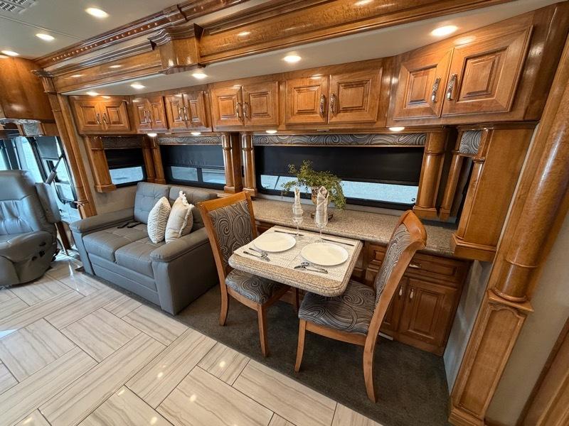 Fleetwood American Revolution  2017