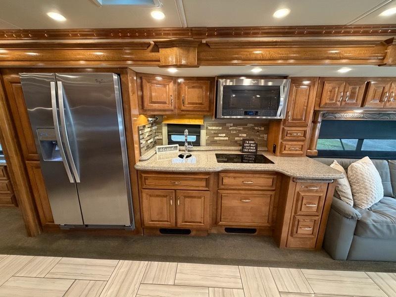 Fleetwood American Revolution  2017