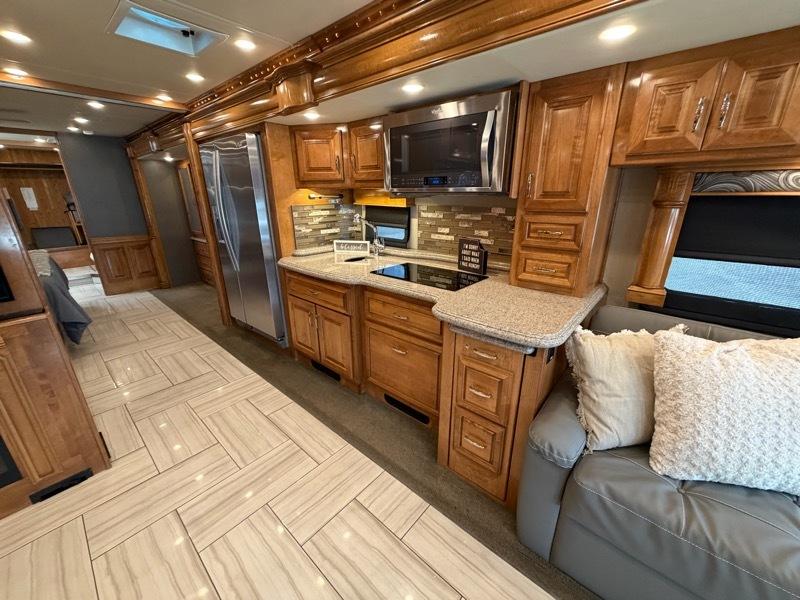 Fleetwood American Revolution  2017