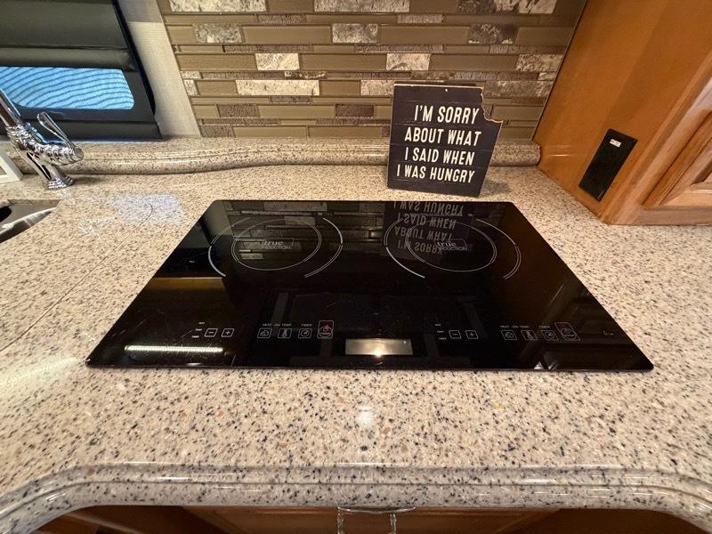 Fleetwood American Revolution  2017