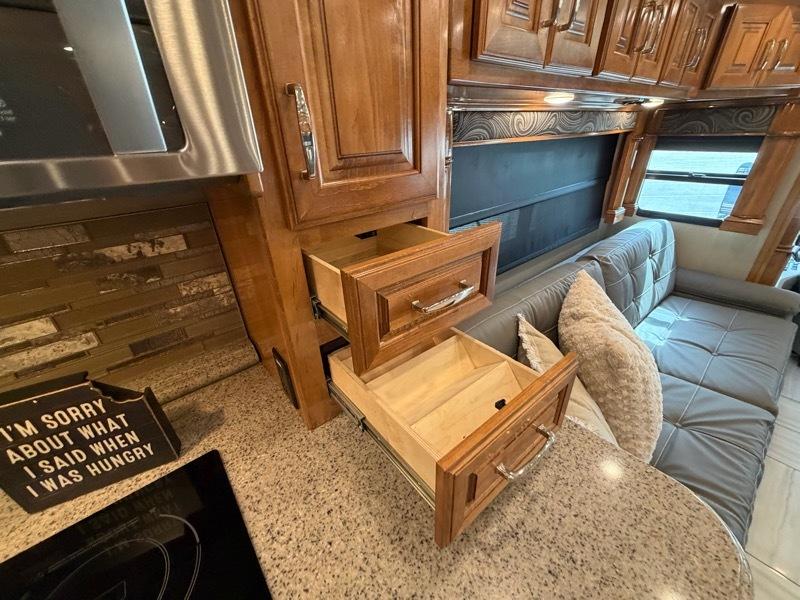 Fleetwood American Revolution  2017