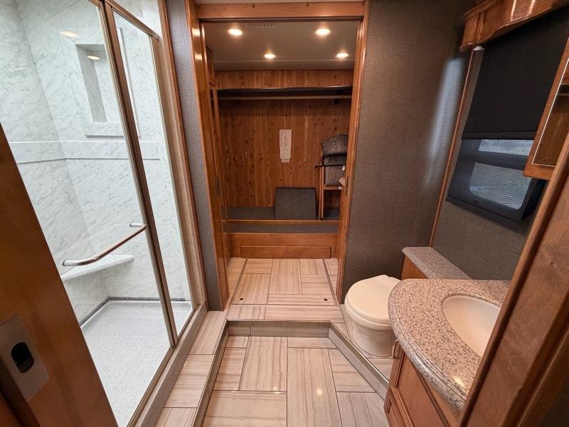 Fleetwood American Revolution  2017