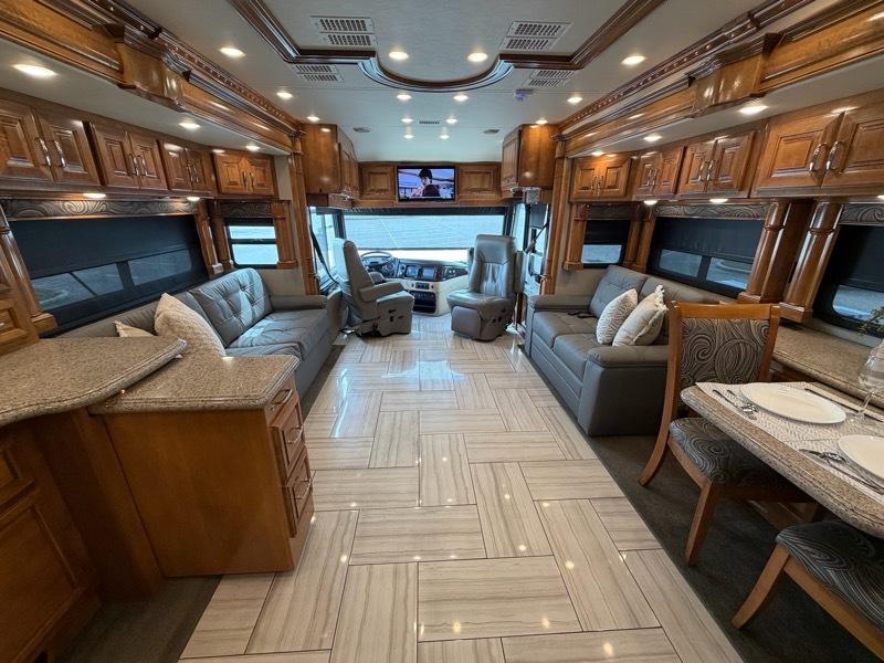 Fleetwood American Revolution  2017