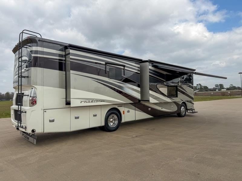 Tiffin Motorhomes Phaeton  2018