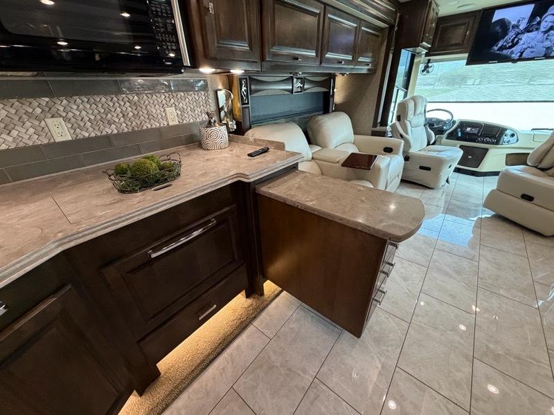 Tiffin Motorhomes Phaeton  2018