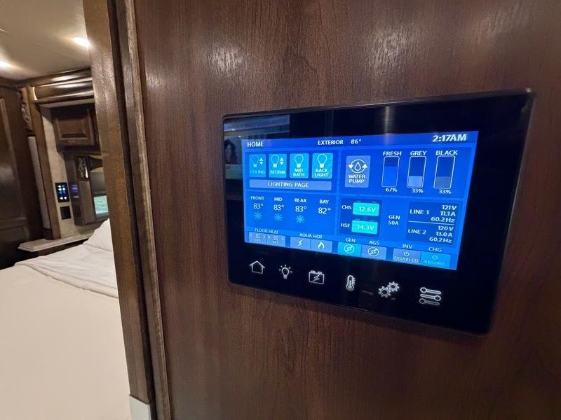 Tiffin Motorhomes Phaeton  2018