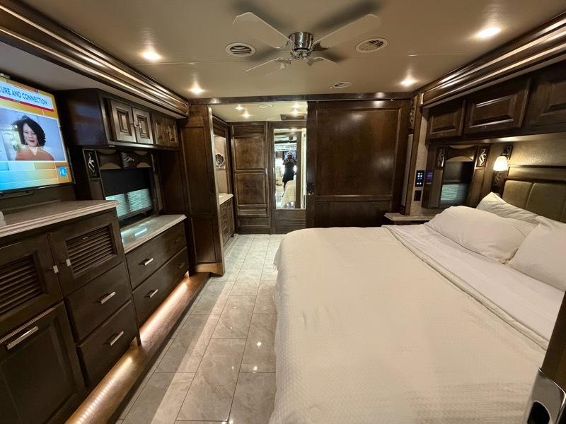 Tiffin Motorhomes Phaeton  2018