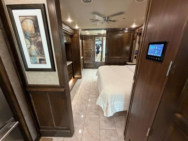 Tiffin Motorhomes Phaeton  2018