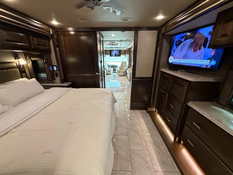 Tiffin Motorhomes Phaeton  2018