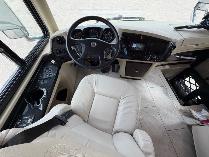 Tiffin Motorhomes Phaeton  2018