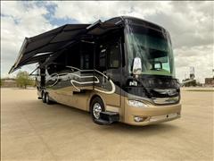 2014 Newmar Essex 
