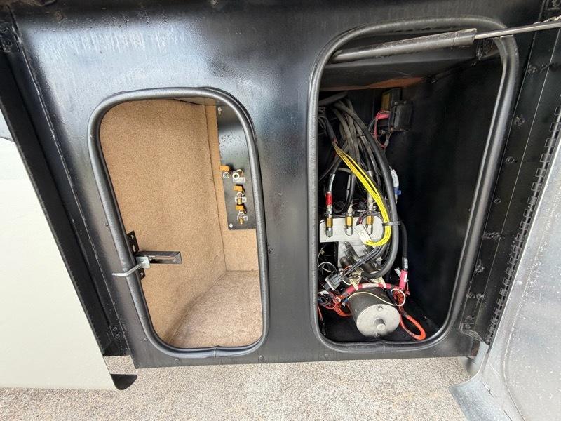 Tiffin Motorhomes Allegro Bus  2018