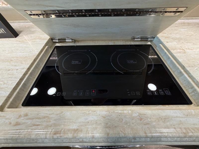 Tiffin Motorhomes Allegro Bus  2018