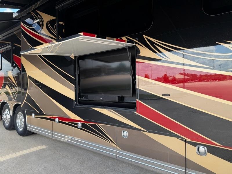 Entegra Coach Cornerstone  2019