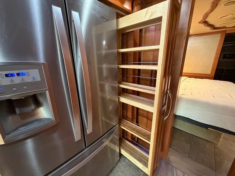 Tiffin Motorhomes Allegro Bus  2018