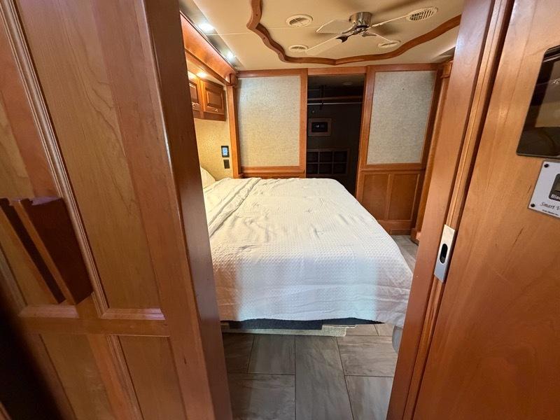 Tiffin Motorhomes Allegro Bus  2018