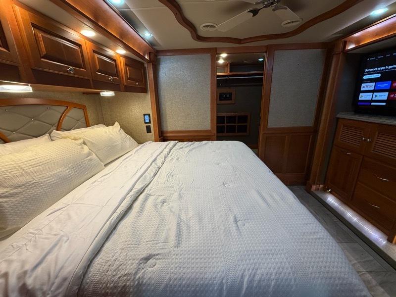 Tiffin Motorhomes Allegro Bus  2018