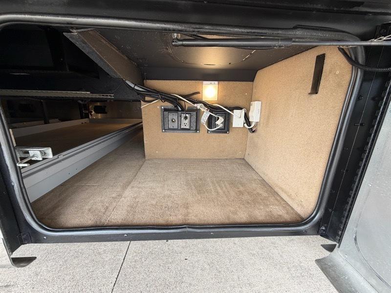 Tiffin Motorhomes Allegro Bus  2018