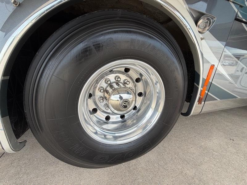 Tiffin Motorhomes Allegro Bus  2018