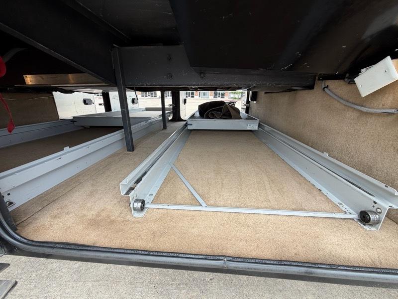 Tiffin Motorhomes Allegro Bus  2018