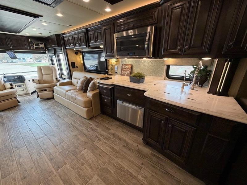 Newmar Dutch Star  2017