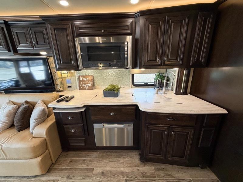 Newmar Dutch Star  2017