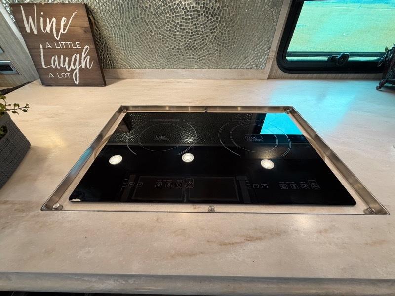 Newmar Dutch Star  2017