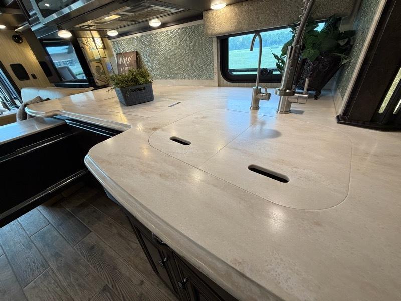 Newmar Dutch Star  2017