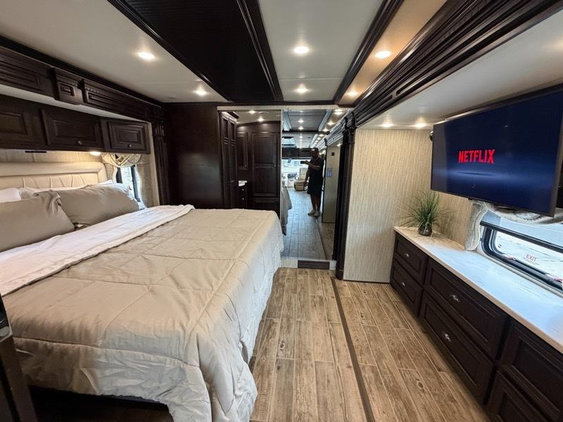 Newmar Dutch Star  2017