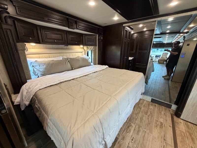 Newmar Dutch Star  2017